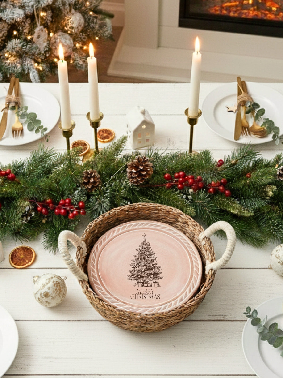 Bread Warmer & Basket - Christmas Tree Round